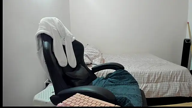 nina pons online show from 9, 3, 2026