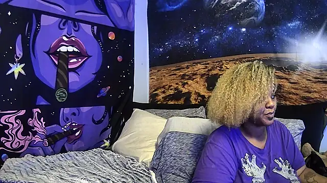 Snapshot of AutumnHart chatting on 21, 12, 2024 AutumnHart online show from 21, 12, 2024