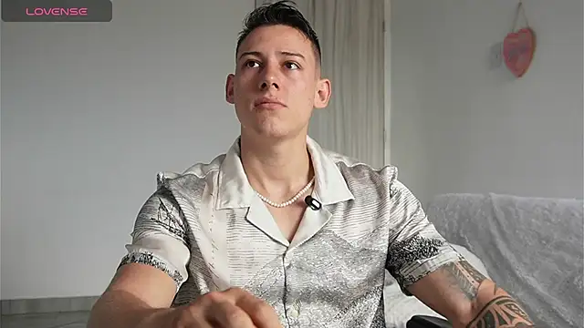 Muscle King Cum online show from 9, 4, 2026