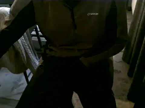 Snapshot of hornyman18cm39 chatting on 24, 12, 2024 hornyman18cm39 online show from 24, 12, 2024