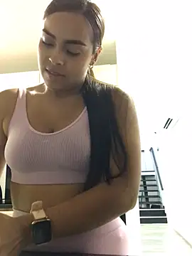 JuanaSimons online show from 2, 2, 2025