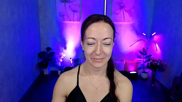 kimberlyray777 online show from 8, 3, 2025