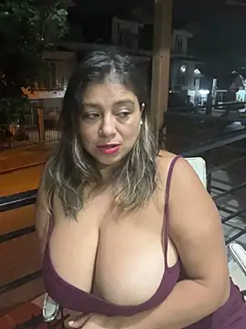 Snapshot of MrsFoucher chatting on 9, 2, 2025 MrsFoucher online show from 9, 2, 2025