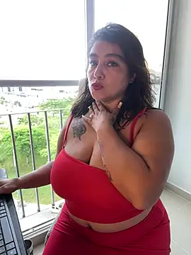 Snapshot of MrsFoucher chatting on 21, 3, 2025 MrsFoucher online show from 21, 3, 2025