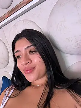 lucianaroy online show from 12, 11, 2025