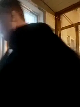 Snapshot of DjiniCD chatting on 5, 2, 2025 DjiniCD online show from 5, 2, 2025