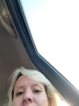 LikaCat online show from 26, 9, 2025