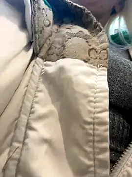 LikaCat online show from 10, 10, 2025