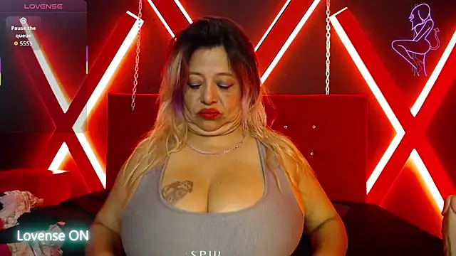 Snapshot of Natasha_699 chatting on 9, 9, 2025 Natasha 699 online show from 9, 9, 2025