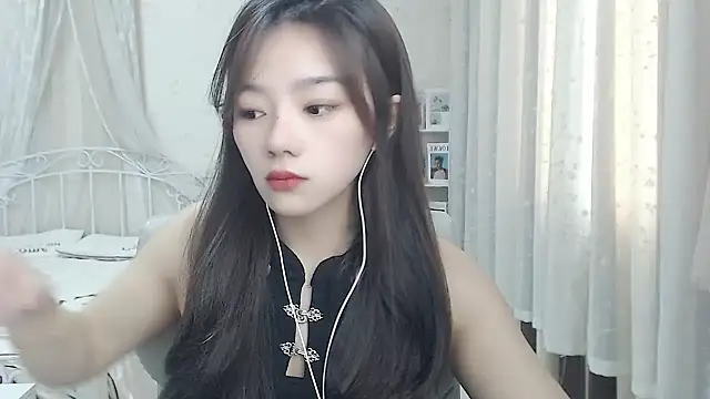Snapshot of Jenny-Z chatting on 14, 5, 2026 Jenny-Z online show from 14, 5, 2026