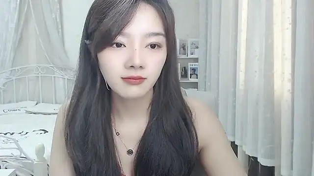 Snapshot of Jenny-Z chatting on 15, 5, 2026 Jenny-Z online show from 15, 5, 2026