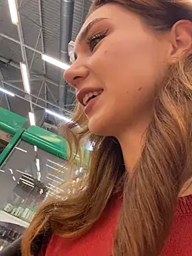 QuitieLia online show from 24, 11, 2025