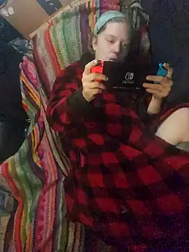 Snapshot of shadow199393 chatting on 5, 12, 2024 shadow199393 online show from 5, 12, 2024