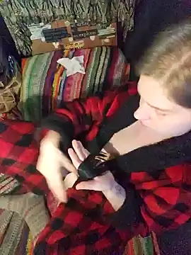 Snapshot of shadow199393 chatting on 12, 12, 2024 shadow199393 online show from 12, 12, 2024