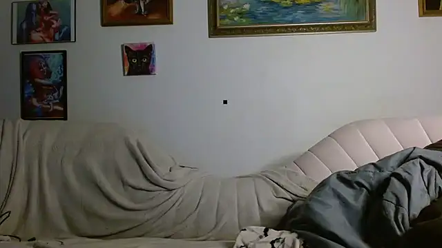 Snapshot of bobbybacala91 chatting on 1, 10, 2025 bobbybacala91 online show from 1, 10, 2025