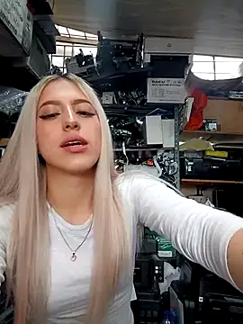 Snapshot of eva-2023 chatting on 14, 3, 2025 eva-2023 online show from 14, 3, 2025