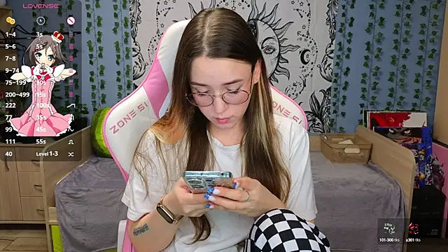 Sweet frosti online show from 13, 1, 2025