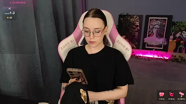 Sweet frosti online show from 12, 4, 2026