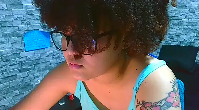 Snapshot of vanellope12 chatting on 18, 12, 2024 vanellope12 online show from 18, 12, 2024