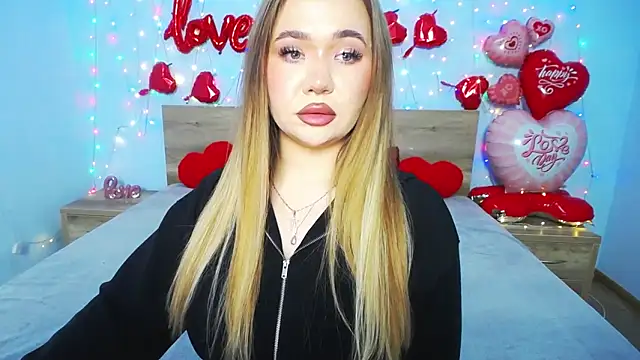 Snapshot of StacyYellig chatting on 8, 2, 2025 StacyYellig online show from 8, 2, 2025