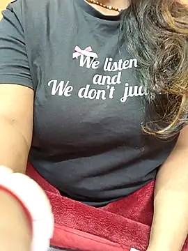 CUTE SOPHIA- online show from 23, 12, 2025