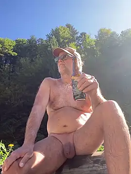 artXhibitor online show from 19, 9, 2025