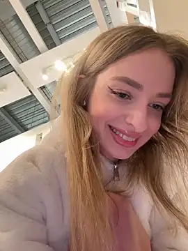 EvieEvans online show from 18, 2, 2025