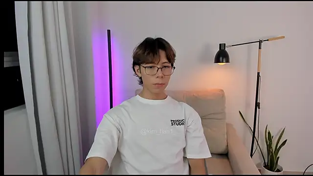 kim lian21 online show from 6, 11, 2025