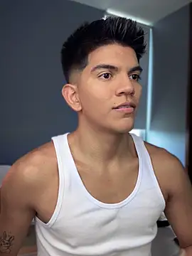 santiago 01 online show from 13, 9, 2025