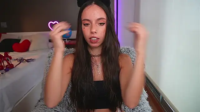 Snapshot of Dayna_Nebula chatting on 17, 1, 2025 Dayna Nebula online show from 17, 1, 2025