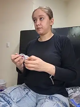 NaomiShimizu online show from 20, 12, 2025