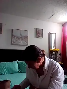 Cameron puppy online show from 17, 9, 2025