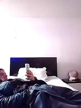 Cameron puppy online show from 9, 10, 2025