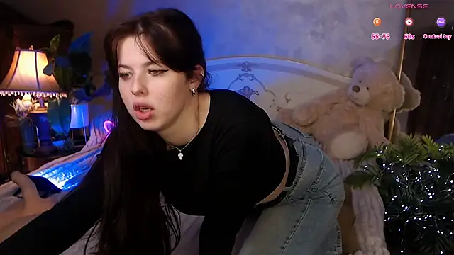 JulieHeets online show from 2, 1, 2025