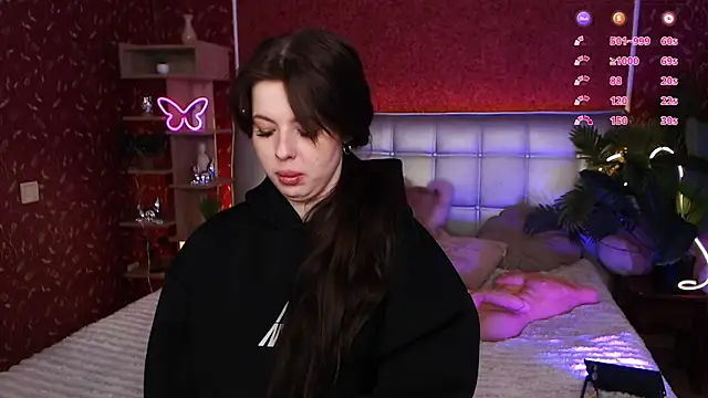 JulieHeets online show from 21, 1, 2025