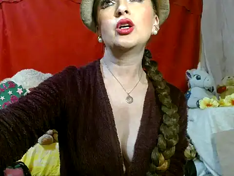hottieperla online show from 2, 3, 2026