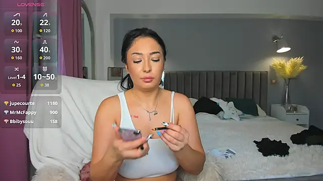 Awesome Jolie online show from 12, 10, 2025