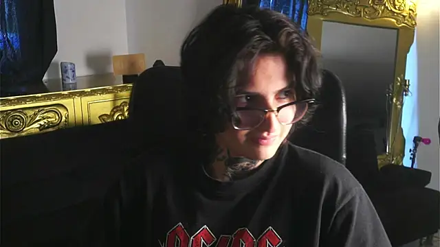 dantecoppolaa  online show from 6, 1, 2025