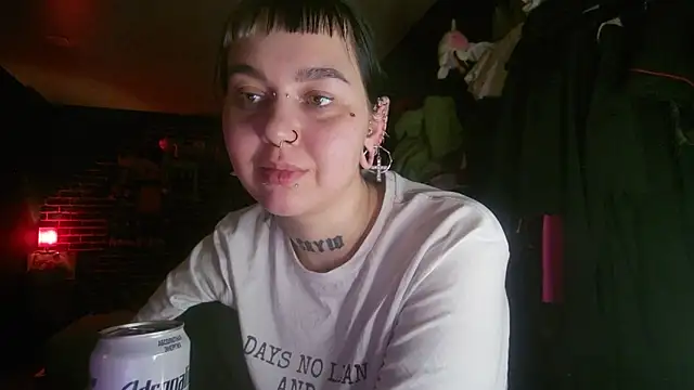 MoorderxDoll online show from 7, 1, 2025