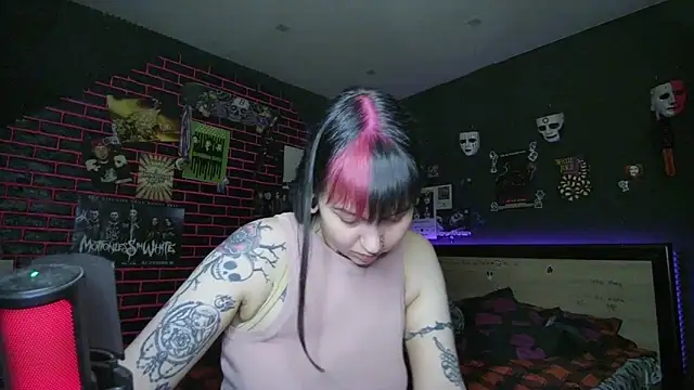 MoorderxDoll online show from 16, 3, 2026