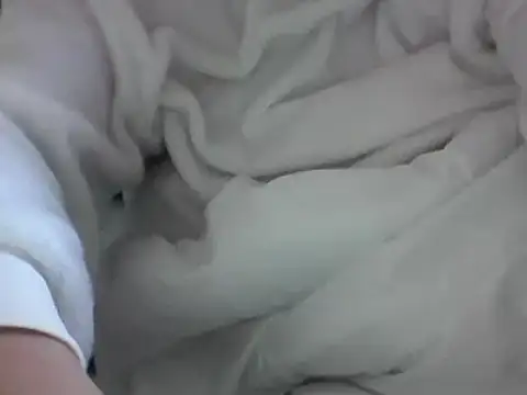 Snapshot of DragoneSFR chatting on 7, 3, 2025 DragoneSFR online show from 7, 3, 2025