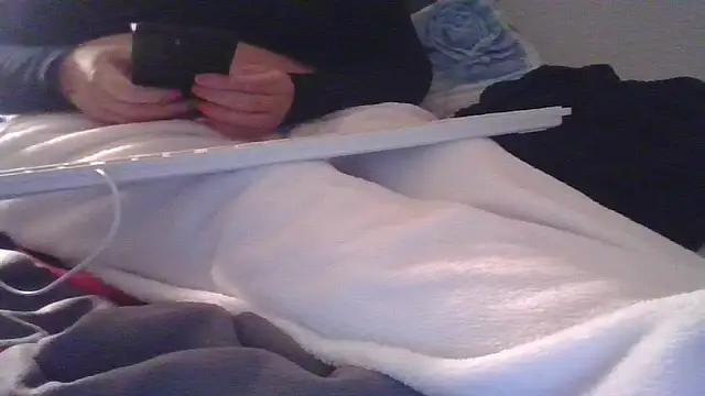 Snapshot of DragoneSFR chatting on 21, 9, 2025 DragoneSFR online show from 21, 9, 2025