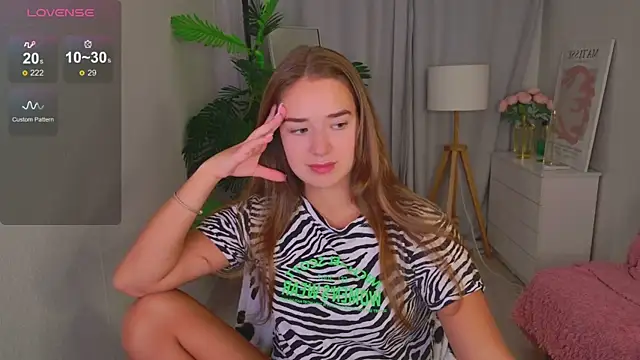 LovelyJessie online show from 8, 7, 2026