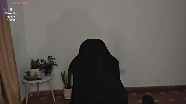 Snapshot of anaveleeez chatting on 12, 3, 2025 anaveleeez online show from 12, 3, 2025