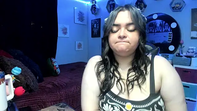 Snapshot of Luise_Meyrink chatting on 24, 2, 2026 Luise Meyrink online show from 24, 2, 2026