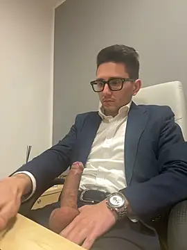 Snapshot of masterboss_ chatting on 9, 1, 2025 masterboss  online show from 9, 1, 2025