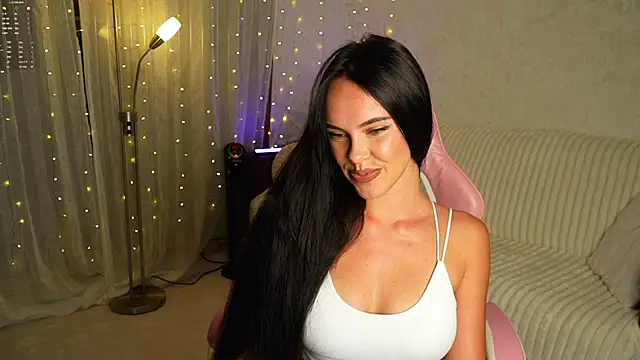 Snapshot of Dilara054 chatting on 29, 9, 2025 Dilara054 online show from 29, 9, 2025