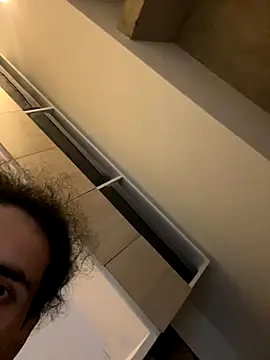 Snapshot of aangie__uwu chatting on 3, 10, 2025 aangie uwu online show from 3, 10, 2025