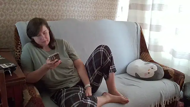 franceska blue online show from 22, 11, 2025