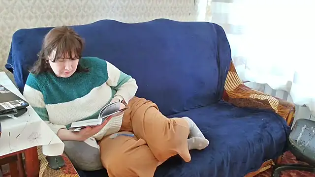 franceska blue online show from 4, 3, 2026